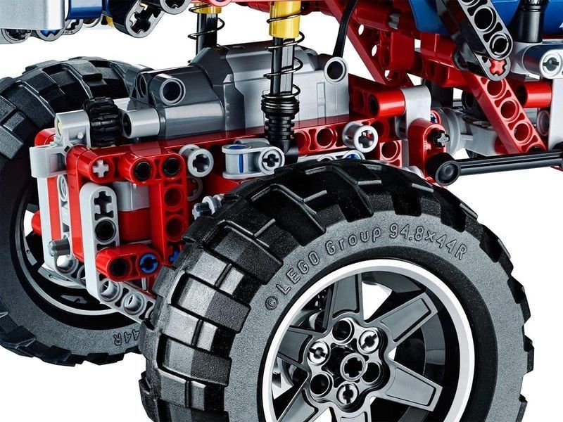 Конструктор LEGO Technic 4x4 Crawler Exclusive Edition (41999) T1333K фото