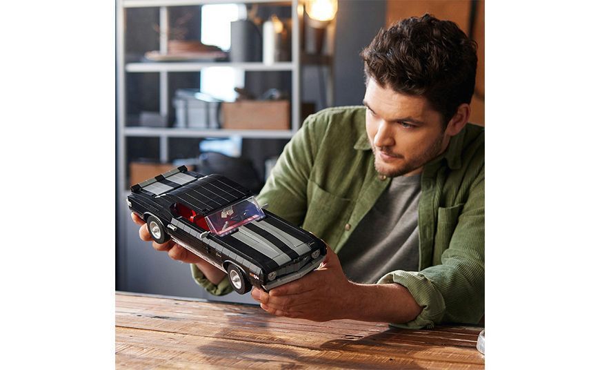 Конструктор LEGO Icons Chevrolet Camaro Z28 (10304) T5752 фото