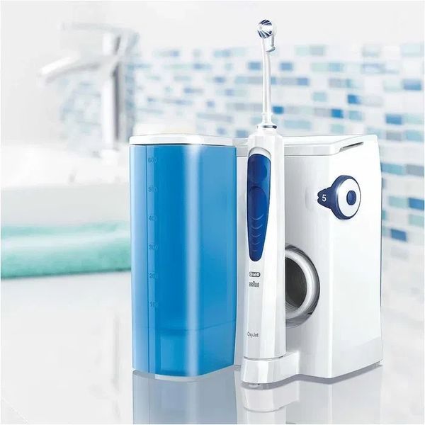 Oral-B OxyJet 4 Зубной центр T8833K фото