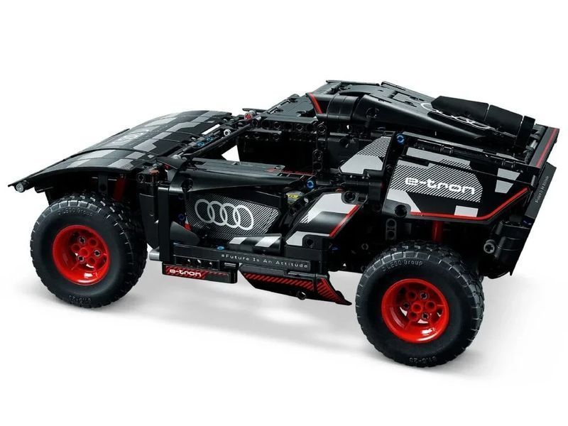 Конструктор LEGO Technic Audi RS Q e-tron (42160) T6291K фото