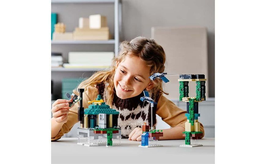Конструктор LEGO Minecraft Небесна вежа (21173) T5953 фото