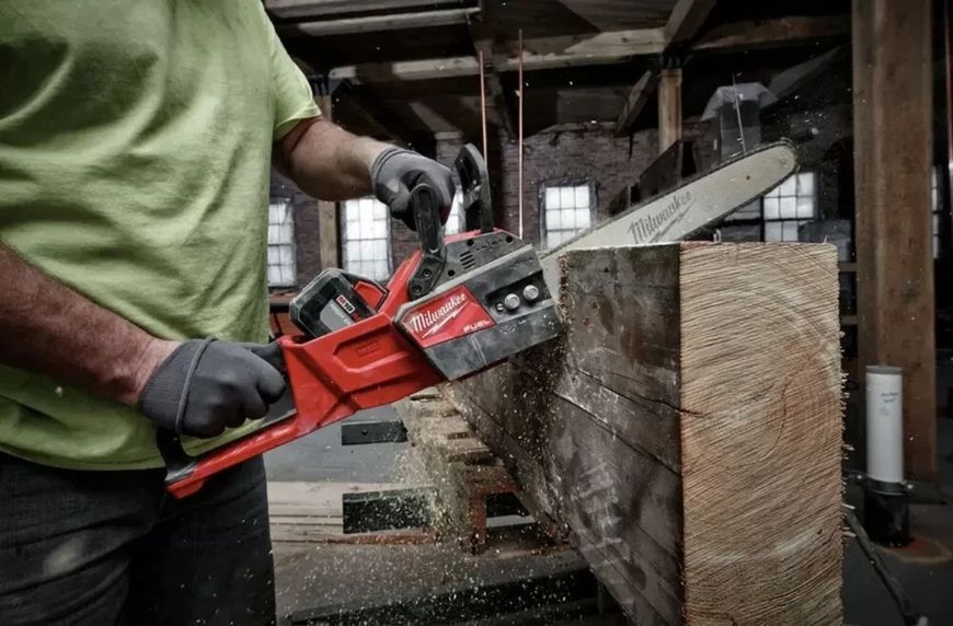 Milwaukee M18 FCHS-0 (2727-20) FUEL&trade; Акумуляторна ланцюгова пилка T4425Y фото