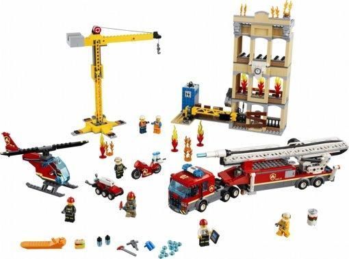 Конструктор LEGO City Центральна пожежна станція Fire Downtown 60216 T2769 фото