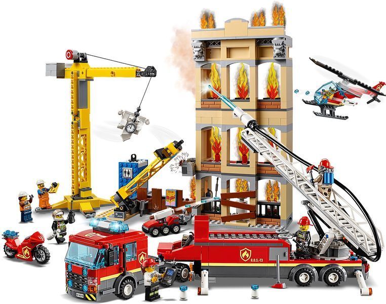 Конструктор LEGO City Центральна пожежна станція Fire Downtown 60216 T2769 фото
