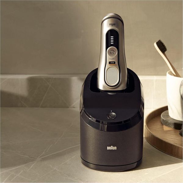 Braun Series 8-9 5-in-1 Smart Care Centre Станція очищення та заряджання T1173K фото