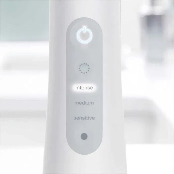 Oral-B AquaCare 6 Pro-Expert Іригатор T8213P фото