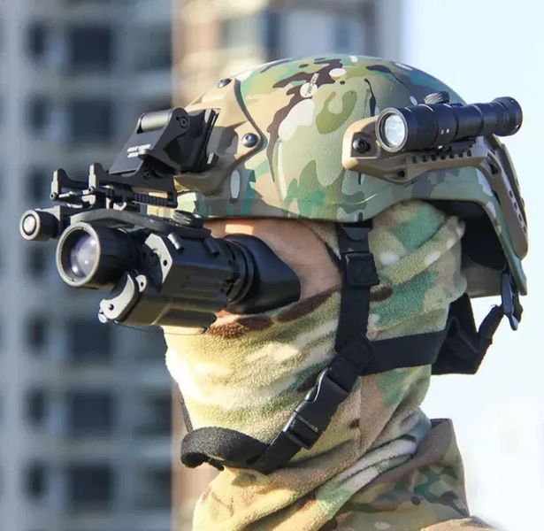 Прилад нічного бачення Monocular PVS-14 з кріпленням на шолом T7911 фото