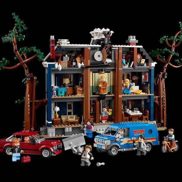 Конструктор LEGO Stranger Things 11370 The Creel House Будинок Кріла T1640 фото