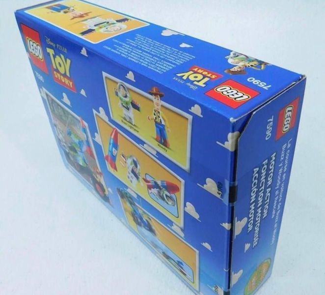 Конструктор LEGO Toy Story: Woody and Buzz to the Rescue (7590) Вуді та Базз поспішають на допомогу T7590K фото