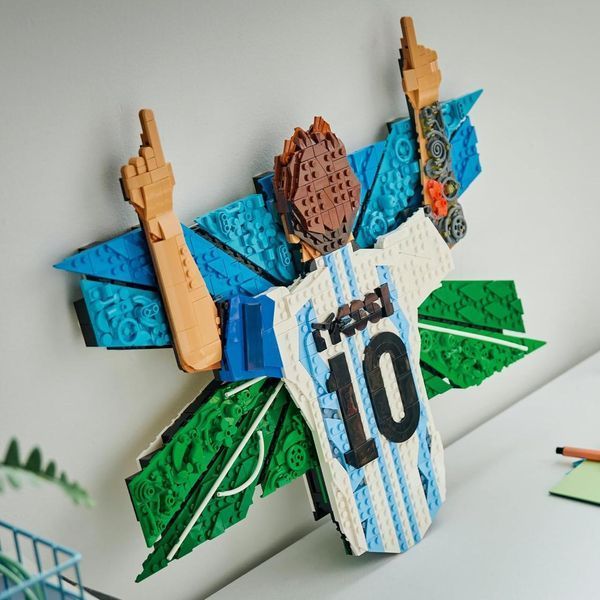 Конструктор LEGO Editions 43018 Lionel Messi - Celebration T5526K фото